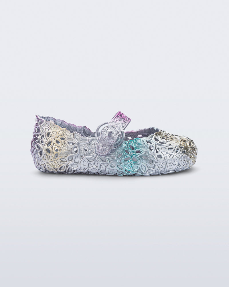 Side view of a pearly multicolor Pollen baby flat