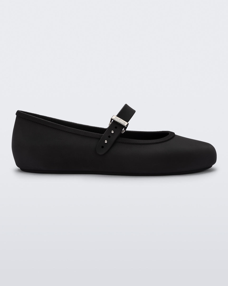 Melissa black flats 2025