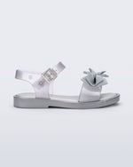 Side view of a pearly silver Mar Sweet kids sandal