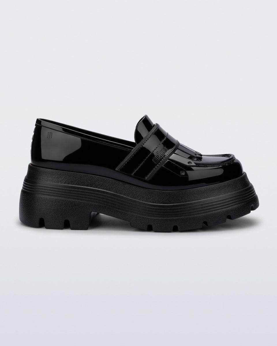 Royal Plus Loafer in Black | Melissa Shoes US