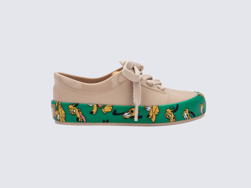 Side view of a beige/green Street Mickey & Friends baby sneaker with beige shoe laces