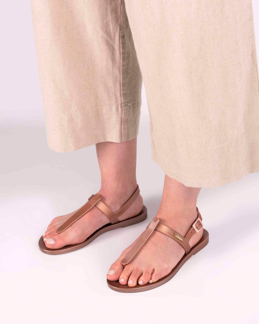 Melissa Sun Ventura Rose Metallic Product Image 2