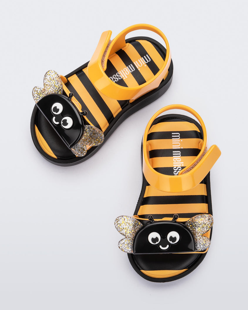 Mini Melissa Jump Bugs Yellow/Black Product Image 2