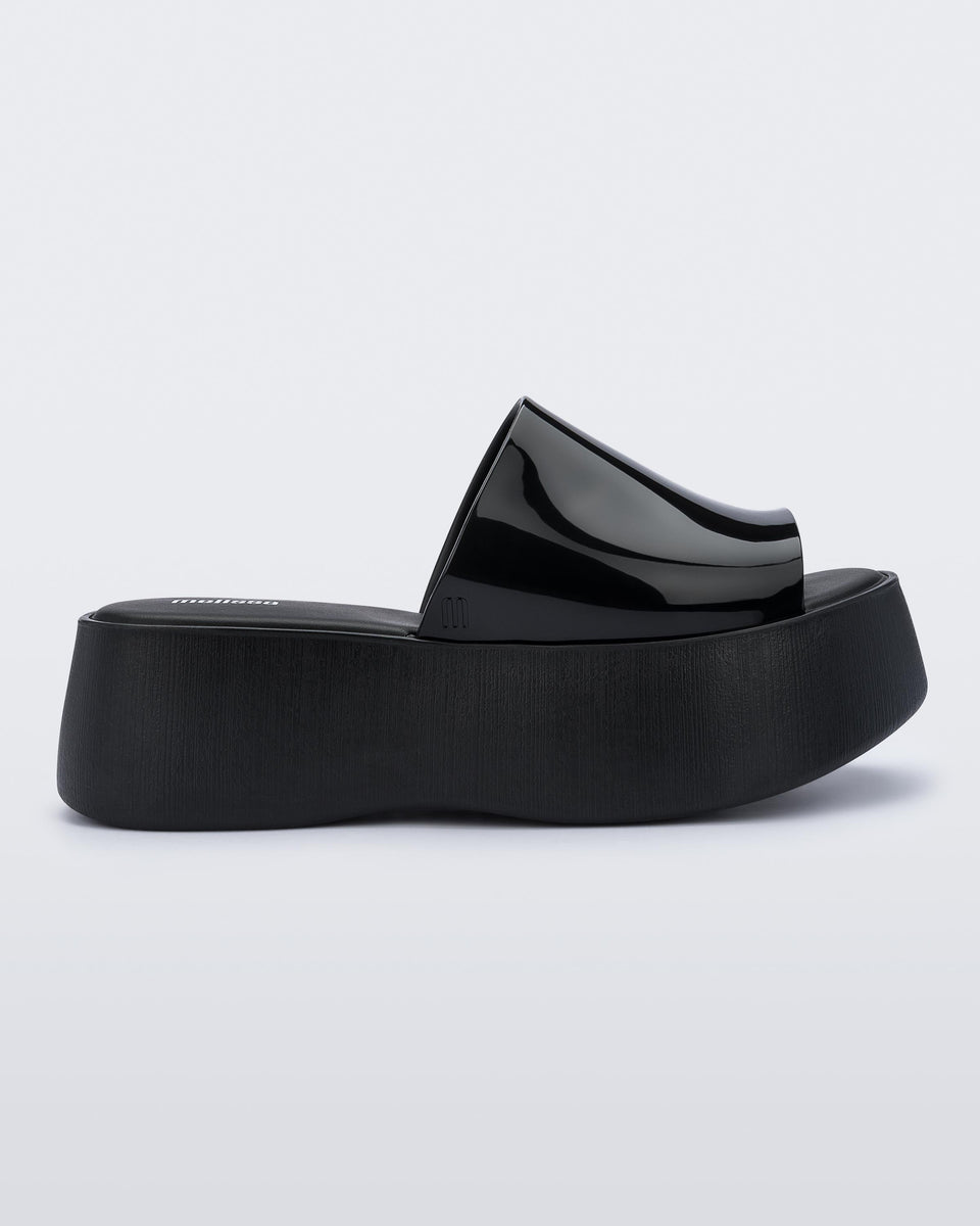 ◆melissa◆送料込追跡付♪フットヘッド♪厚底プラットフォーム Becky Platform in Black – Melissa Shoes