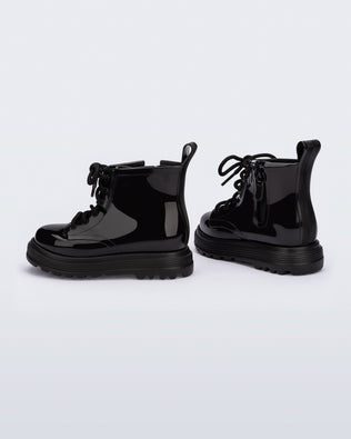Product element, title Coturno in Black
 price $65.00