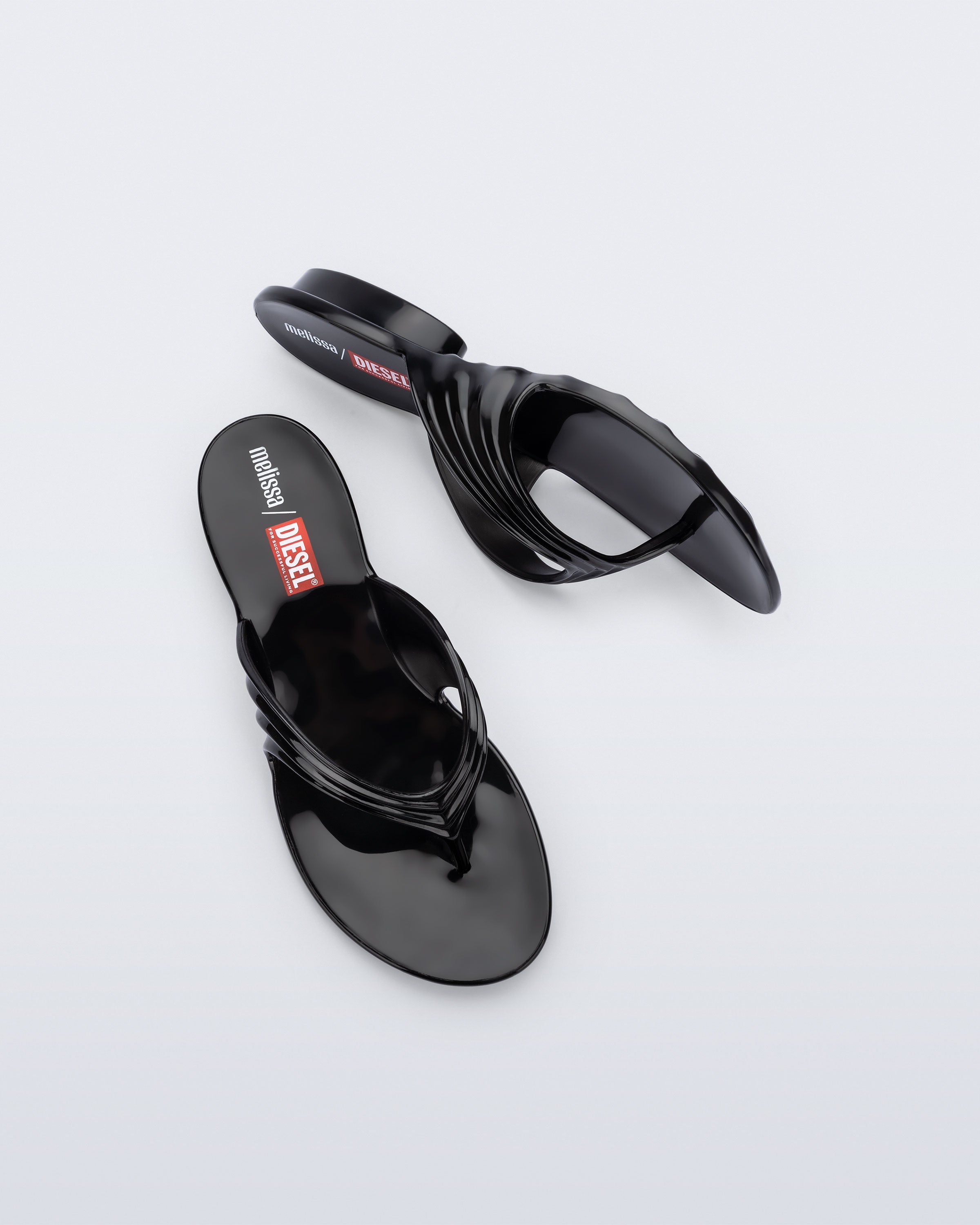 Quantum Flip Flop in Transparent Green | Melissa Shoes US