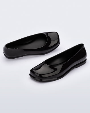 Product element, title Ruby in Black
 price $47.40