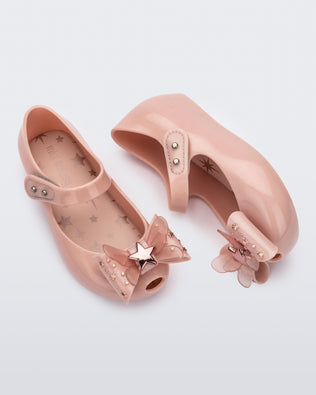 Product element, title Ultragirl Star in Pink
 price $27.50