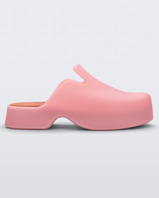 Product element, title Zoe in Pink/Orange
 price $39.60