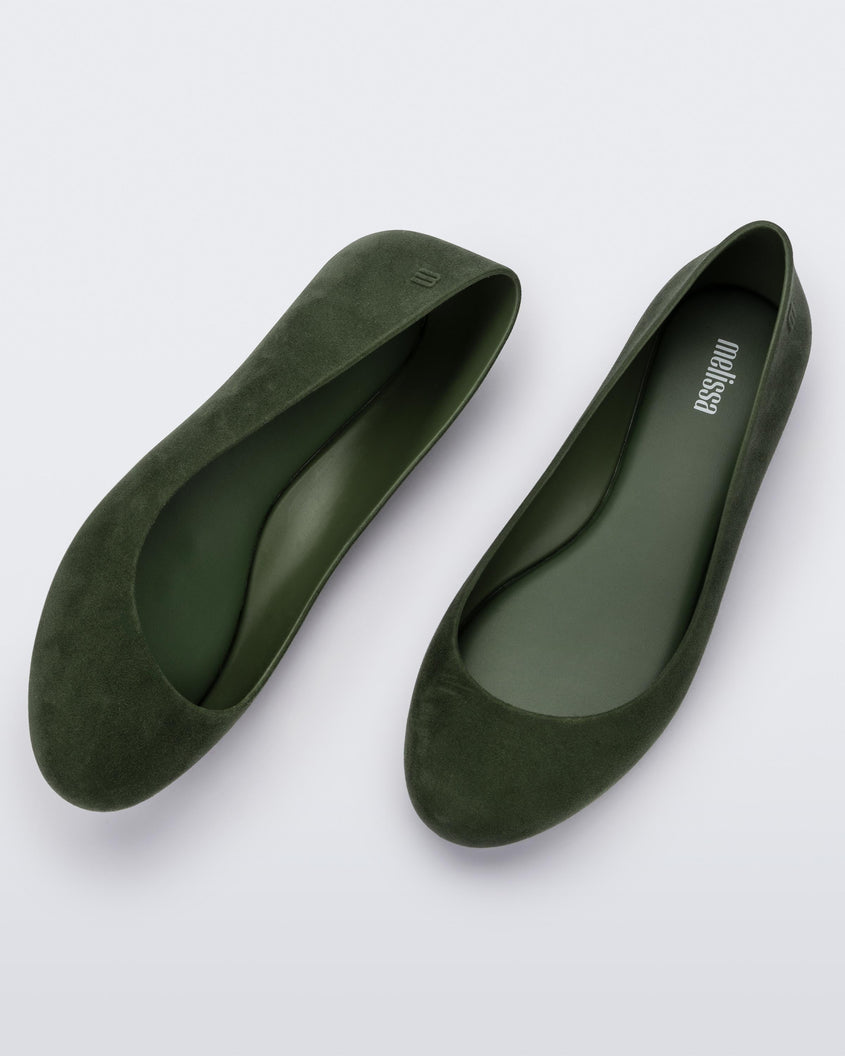 Side and top view of a pair of green flocked Melissa Sweet Love Basic Velvet flats.