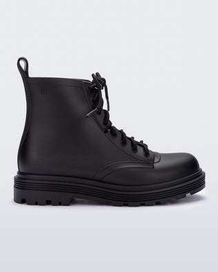 Product element, title Coturno in Black
 price $31.60