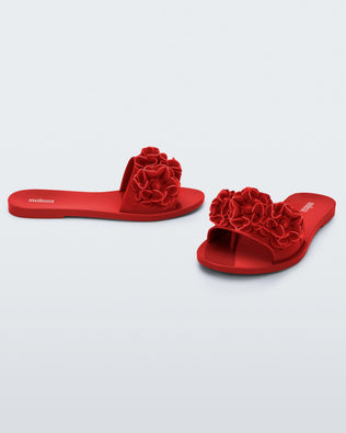 Product element, title Babe Springtime in Red
 price $27.60