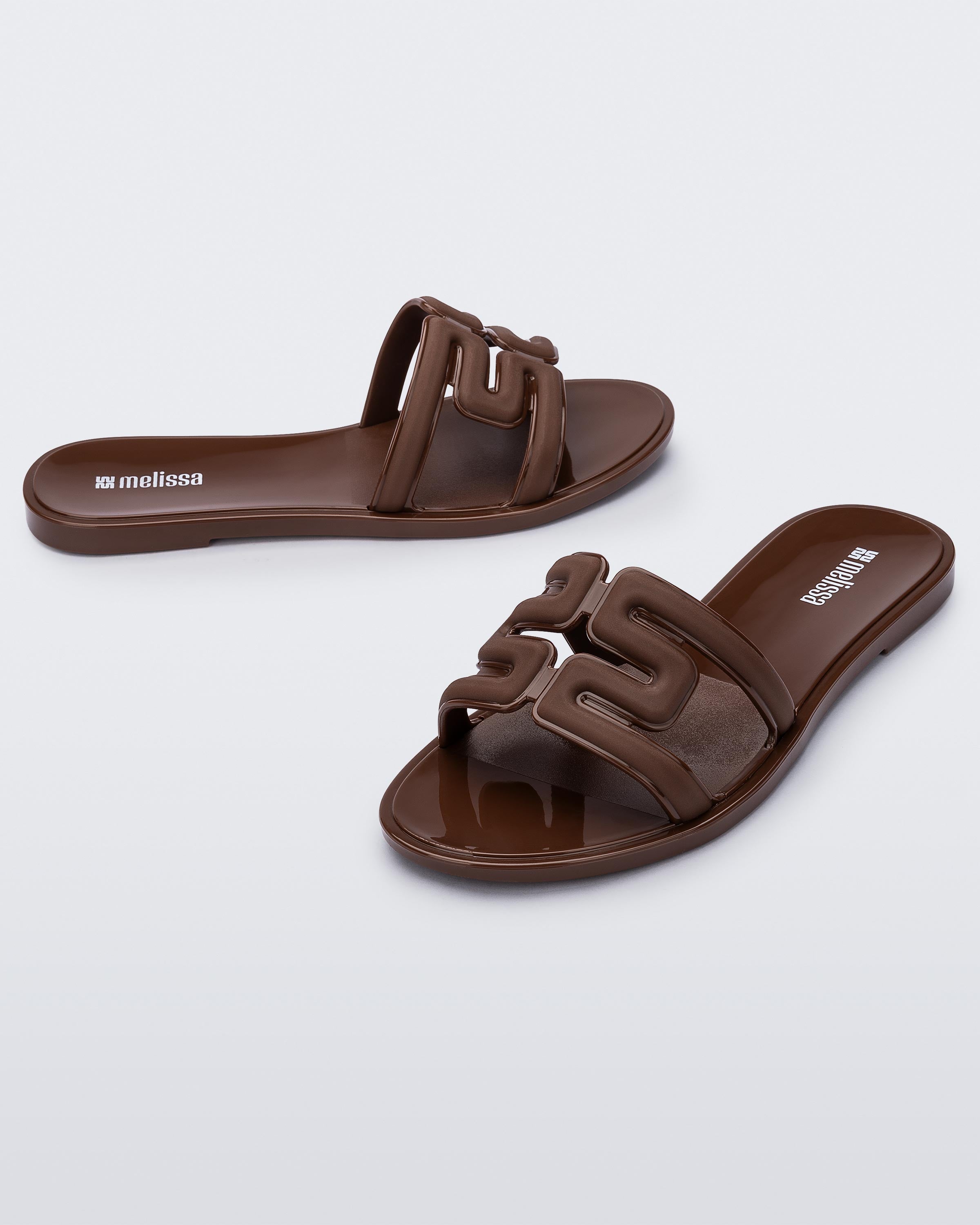 M Slide in Brown – Melissa Shoes
