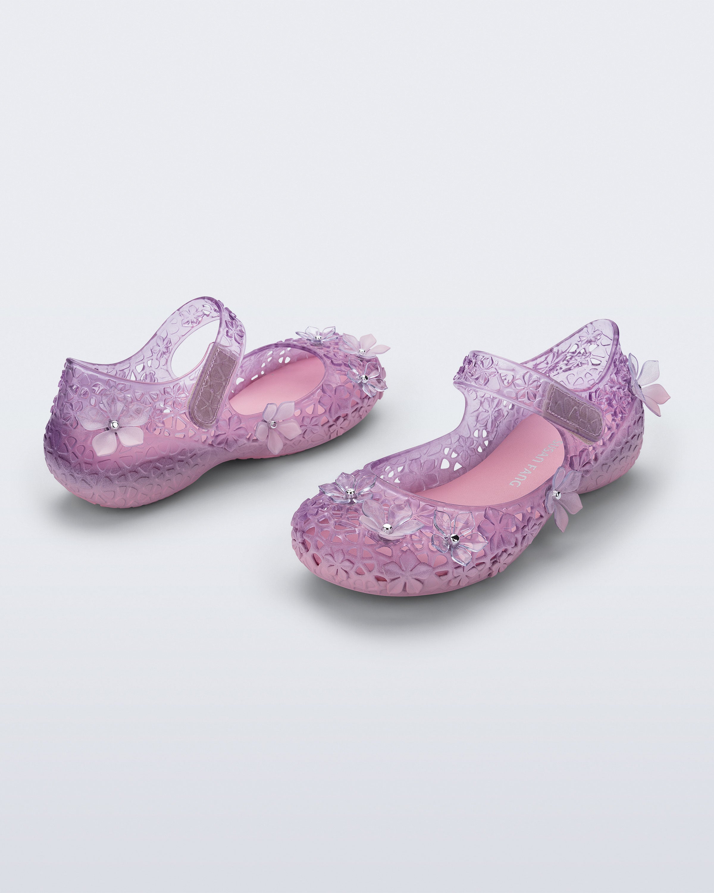Luna Bloom Flat in Clear Black | Melissa Shoes US