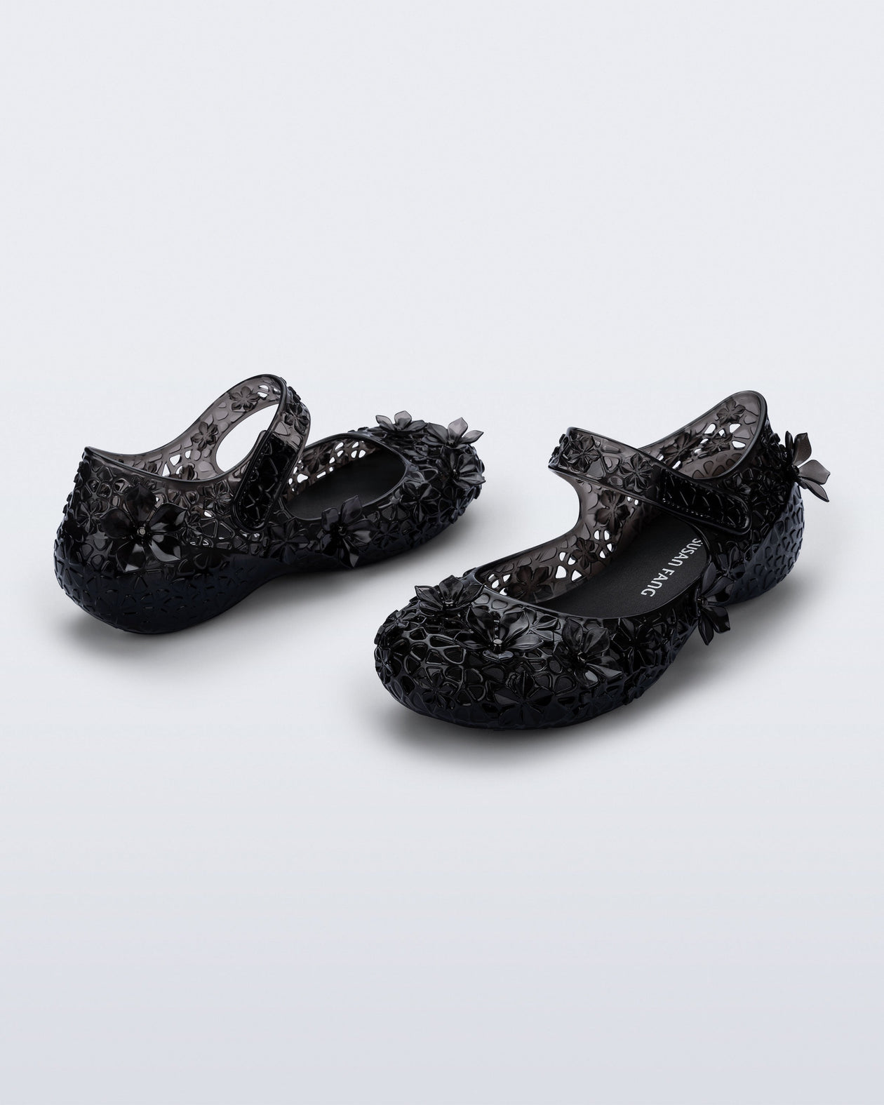 Luna Bloom Flat in Clear Black | Melissa Shoes US
