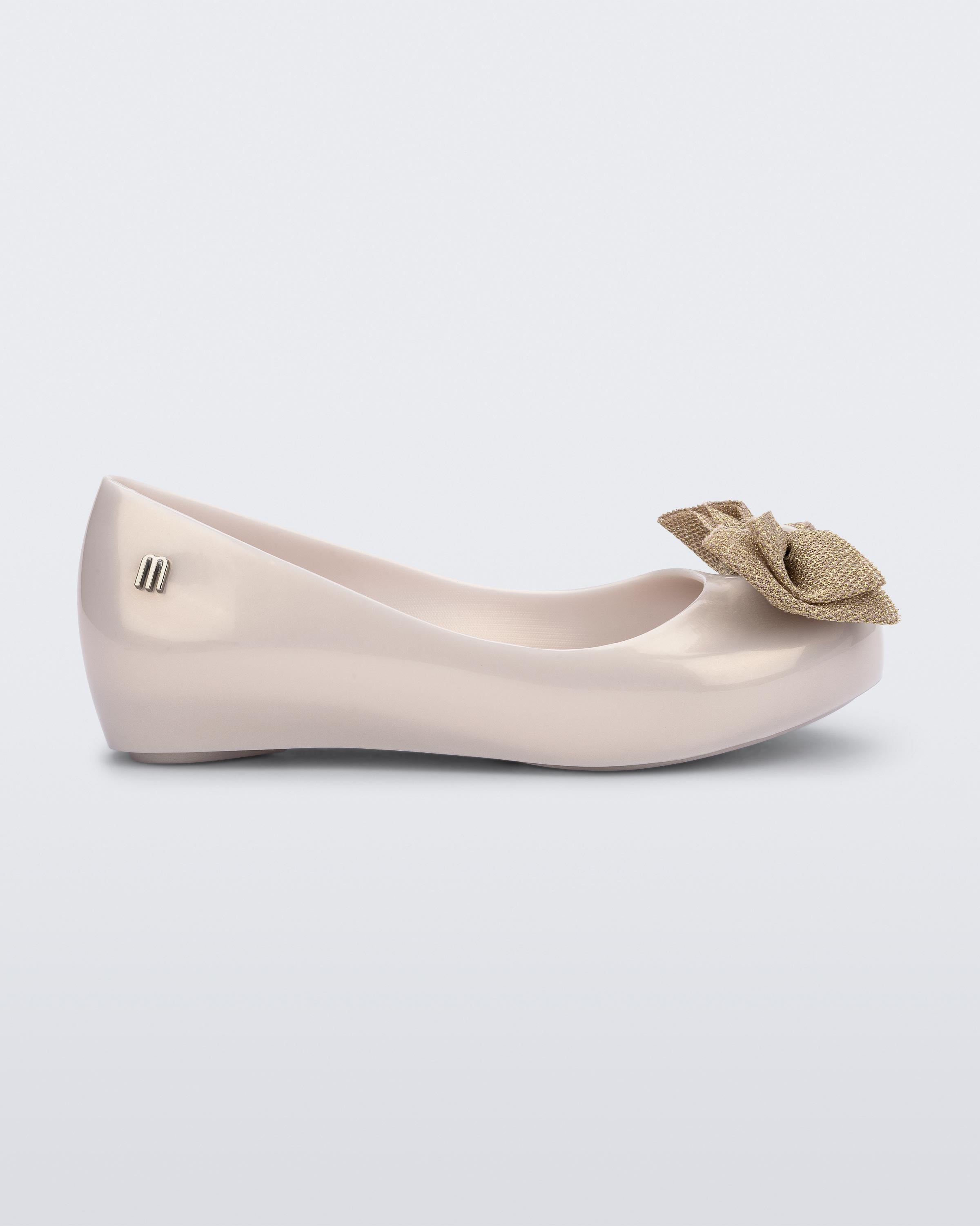Ultragirl Sweet Flat in Glitter Pink for Kids | Mini Melissa Shoes US