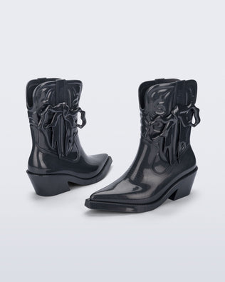 Product element, title Texas in Metallic Grey
 price $199.00