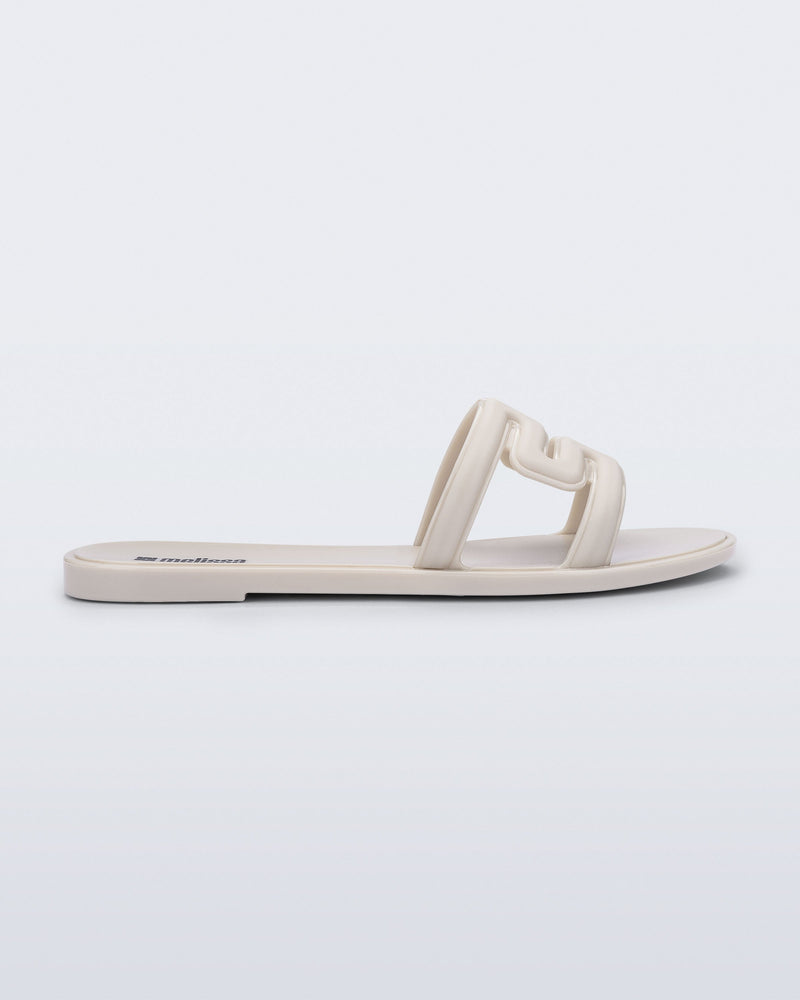 Side view of a beige M Slide