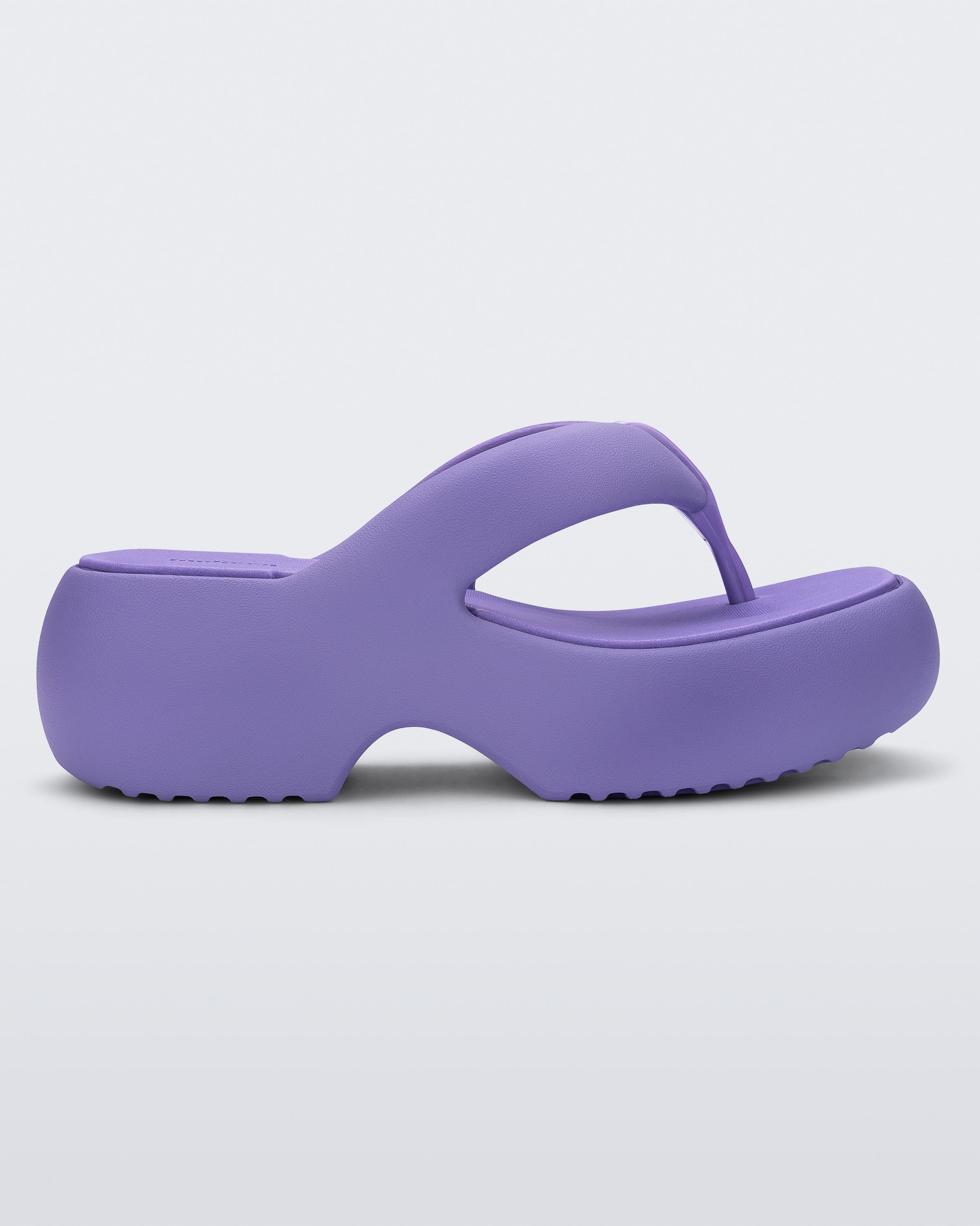 sale！Melissa【追跡付/送料込】人気コラボ厚底プラットフォーム 超軽量！Melissa 厚底サンダル プラットフォーム 送料込/追跡付