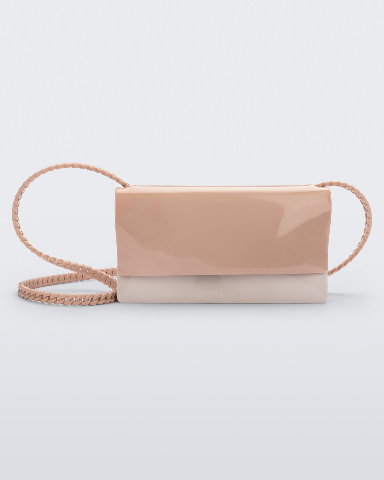 Front view of the Melissa party handbag in beige with braided strap.