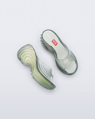 Product element, title Quantum Platform in Transparent Green
 price $189.00