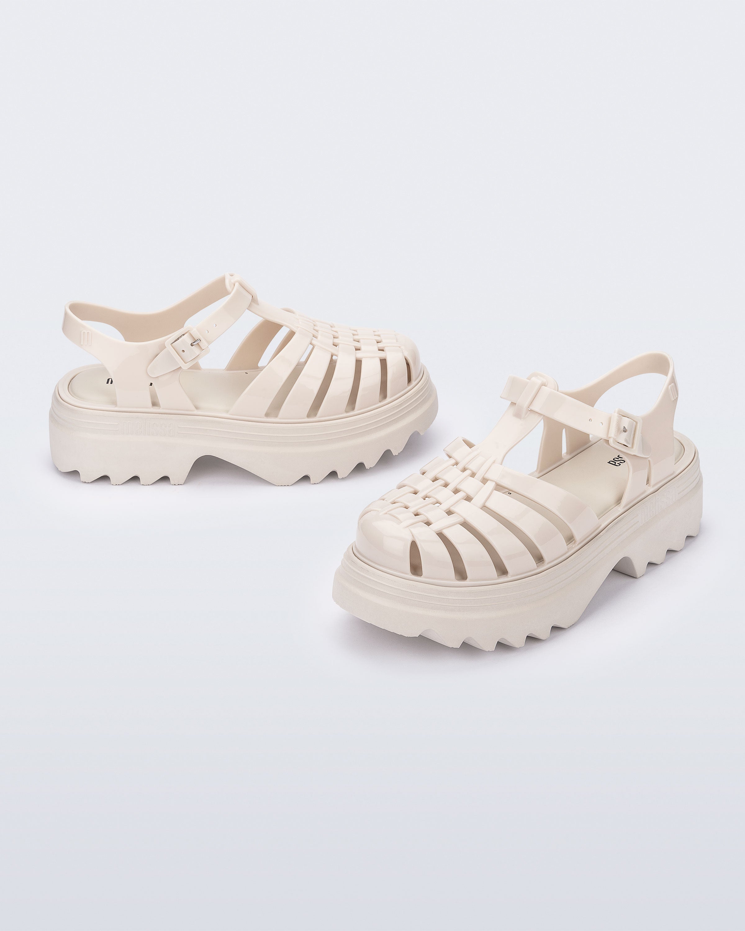 Kick Off Lace Platform in Pink | Melissa Shoes US
