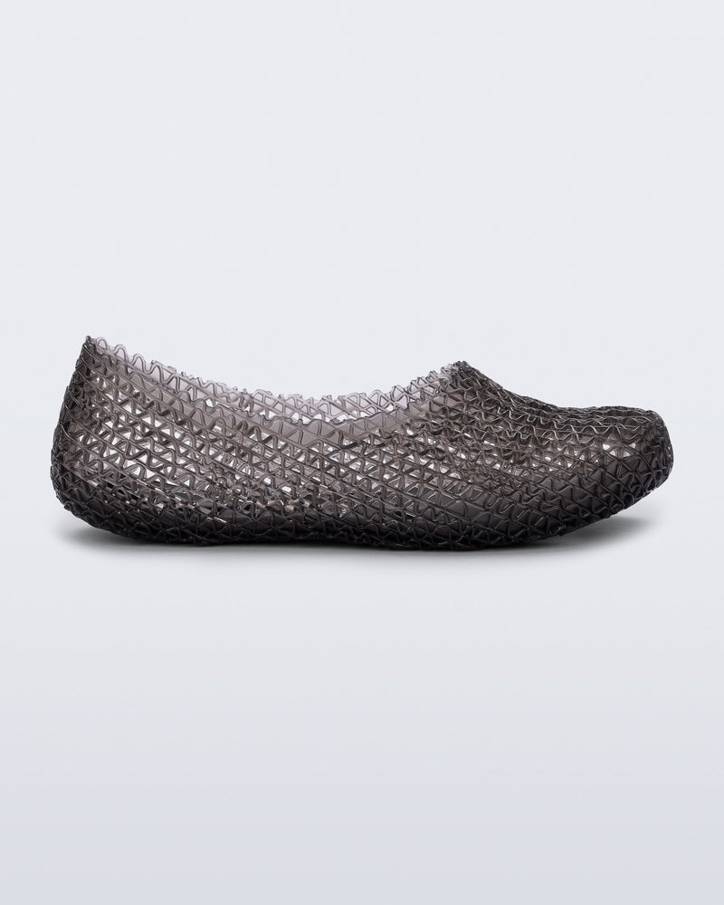 Side view of a smoke black Campana Papel Hug flat