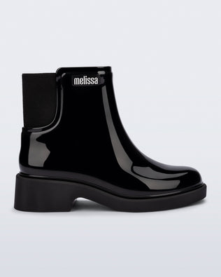 Product element, title Chelsea Boot in Black
 price $99.00