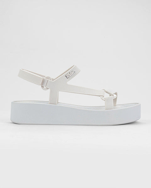 Sun Downtown Platform Sandal in White | Melissa Shoes US
