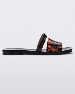 Product element, title Ivy in Black/Tortoise
 price $34.30