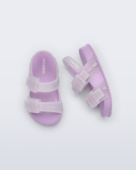 Top and side view of a pair of lilac Cozy M Lover baby sandals