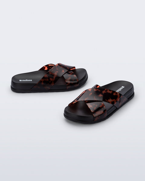 Cozy Cross Sandal in Black/Tortoise | Melissa Shoes US