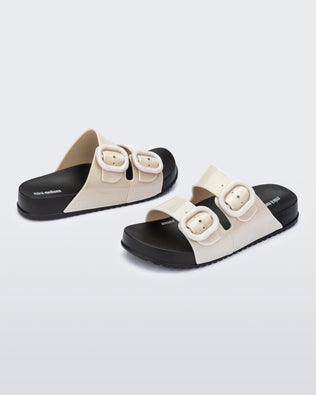 Product element, title Cozy in Black/Beige
 price $39.00