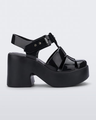 Product element, title Lulu in Black
 price $129.00