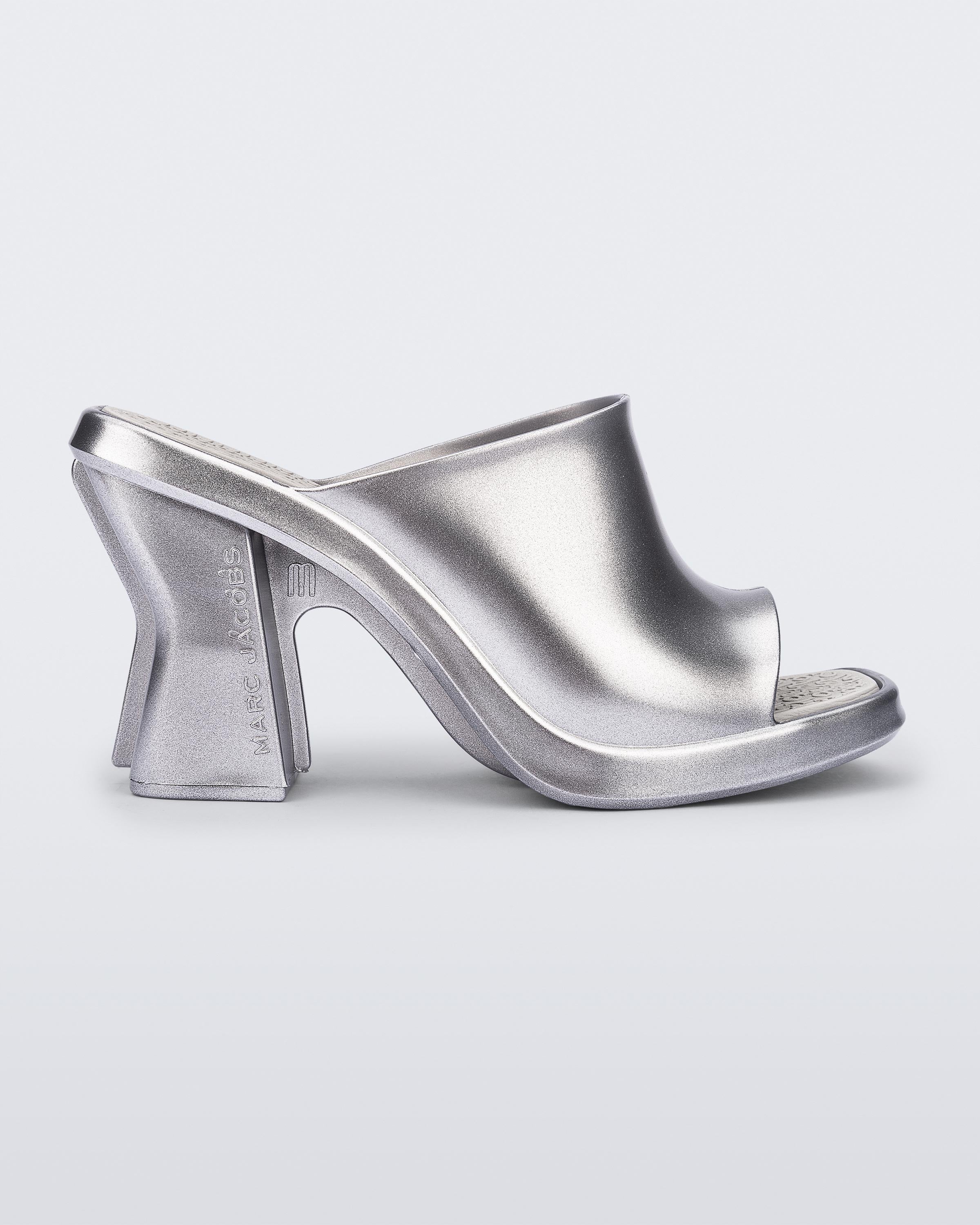 Mule in Silver – Melissa Shoes Mule in Silver – Melissa Shoes