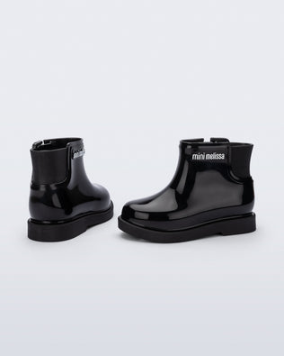 Product element, title Chelsea II in Black
 price $65.00