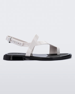 Product element, title Cassie in White
 price $35.40