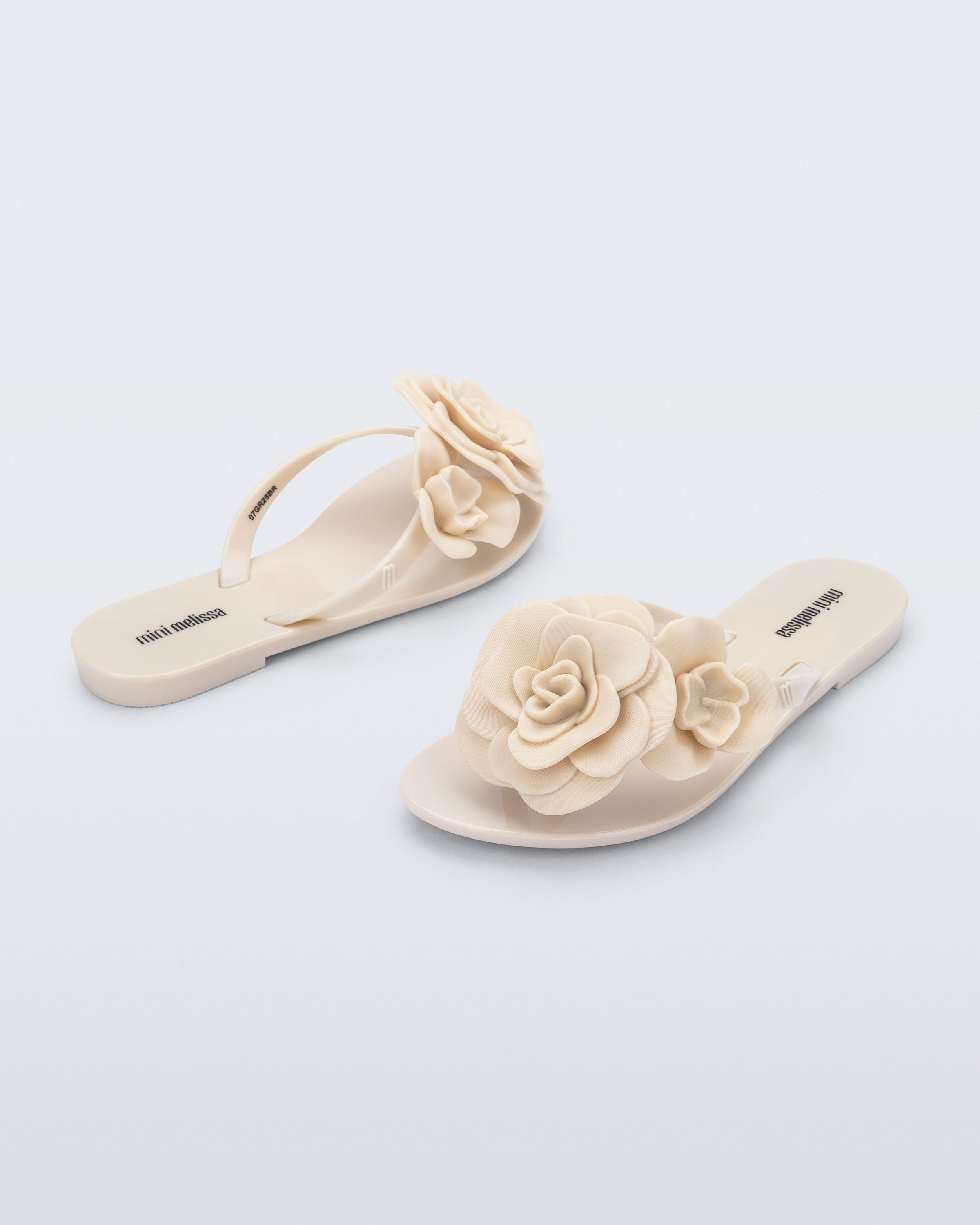 Harmonic Petals Flip Flop in Pink for Kids | Mini Melissa Shoes US