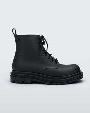 Product element, title Coturno in Matte Black
 price $47.60