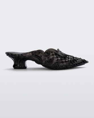 Product element, title Court Shoe price $249.00