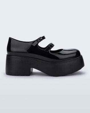 Product element, title Farah in Black
 price $109.00