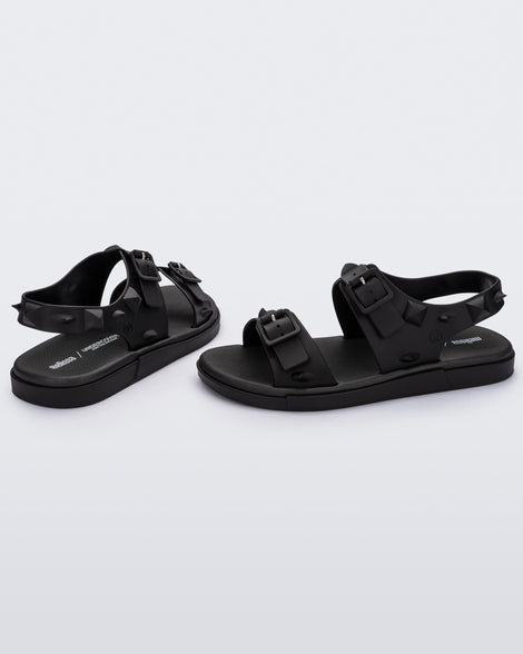 Black sandals with spikes outlet