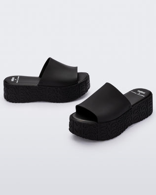 Product element, title Becky in Black
 price $195.00