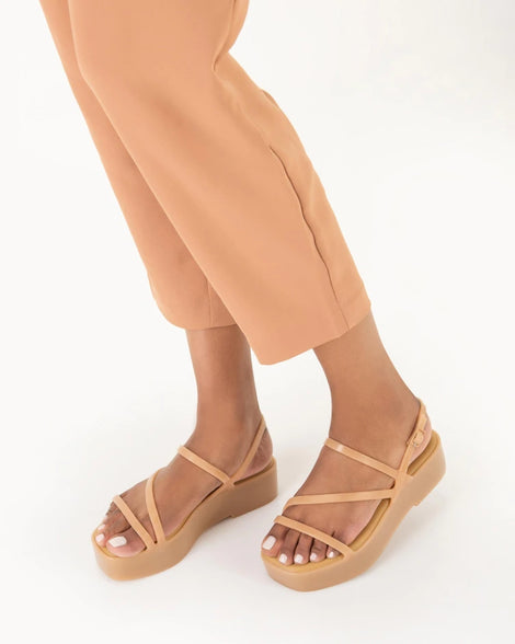 Essential Classy Platform
