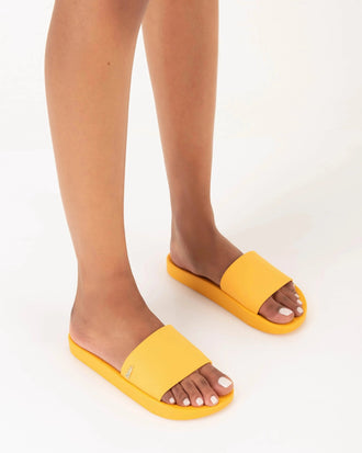 Product element, title Sun Sunset price $18.00